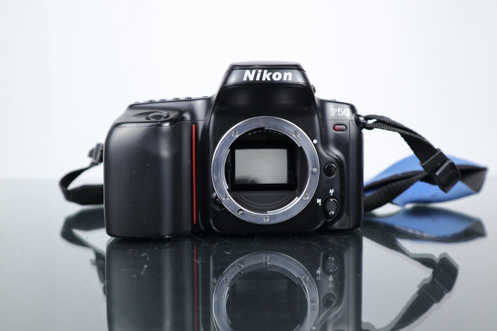 ๐ท Nikon F50 | 35mm SLR Film Camera | Body Only - Dutch|Thrift