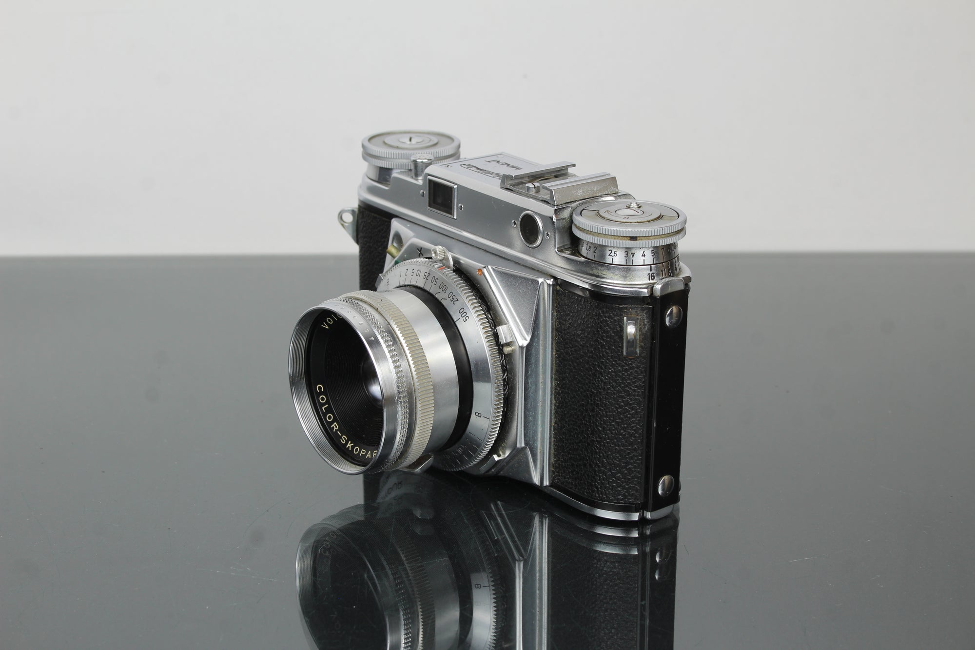 Voigtlander Prominent + 50mm f/1.5 Nokton lens