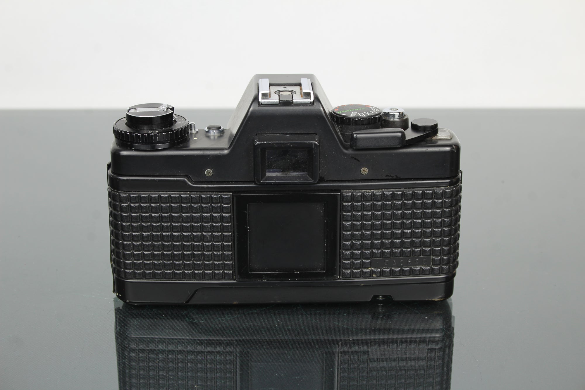 Praktica B200 electronic + Prakticar 50mm 1.8 lens
