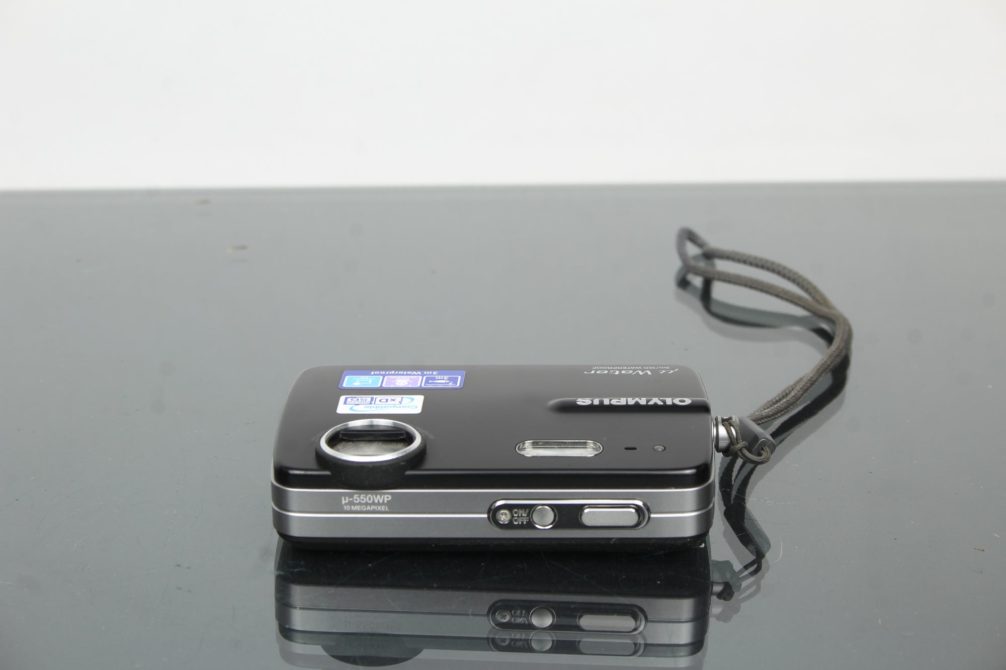 Olympus 550WP Waterproof
