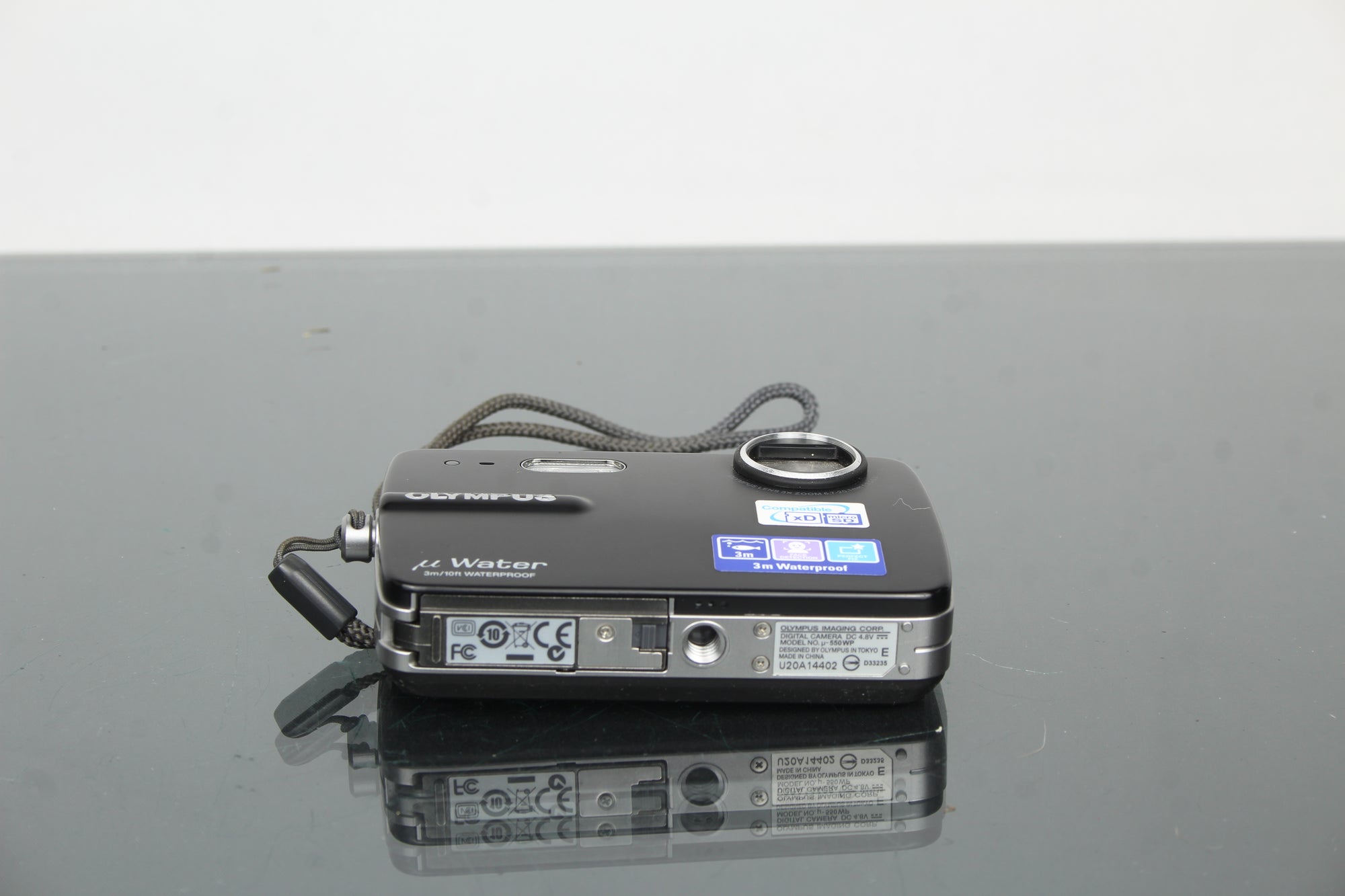 Olympus 550WP Waterproof