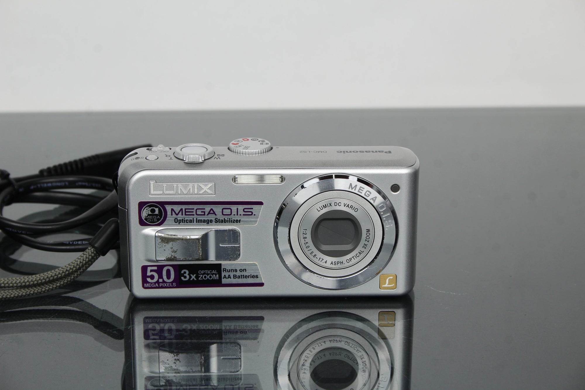 Panasonic Lumix DMC-LS2