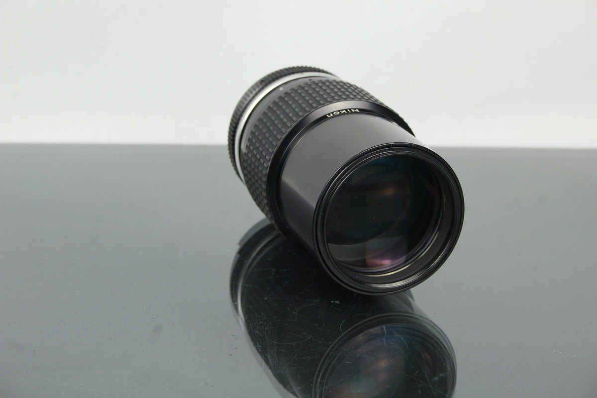 Nikkor 200mm 1:4 Nikon F mount