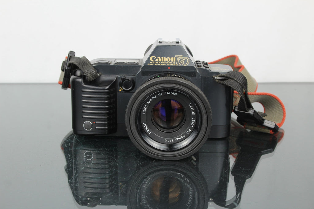 Canon T70 + Canon FD 50mm 1:1.8 - Dutch|Thrift