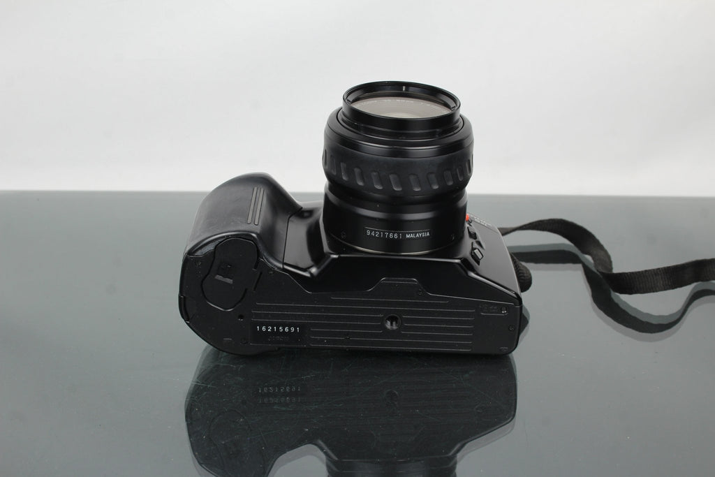 Minolta Dynax 5xl + 35 - 80mm 1:4(22) - 5.6 lens - Dutch|Thrift