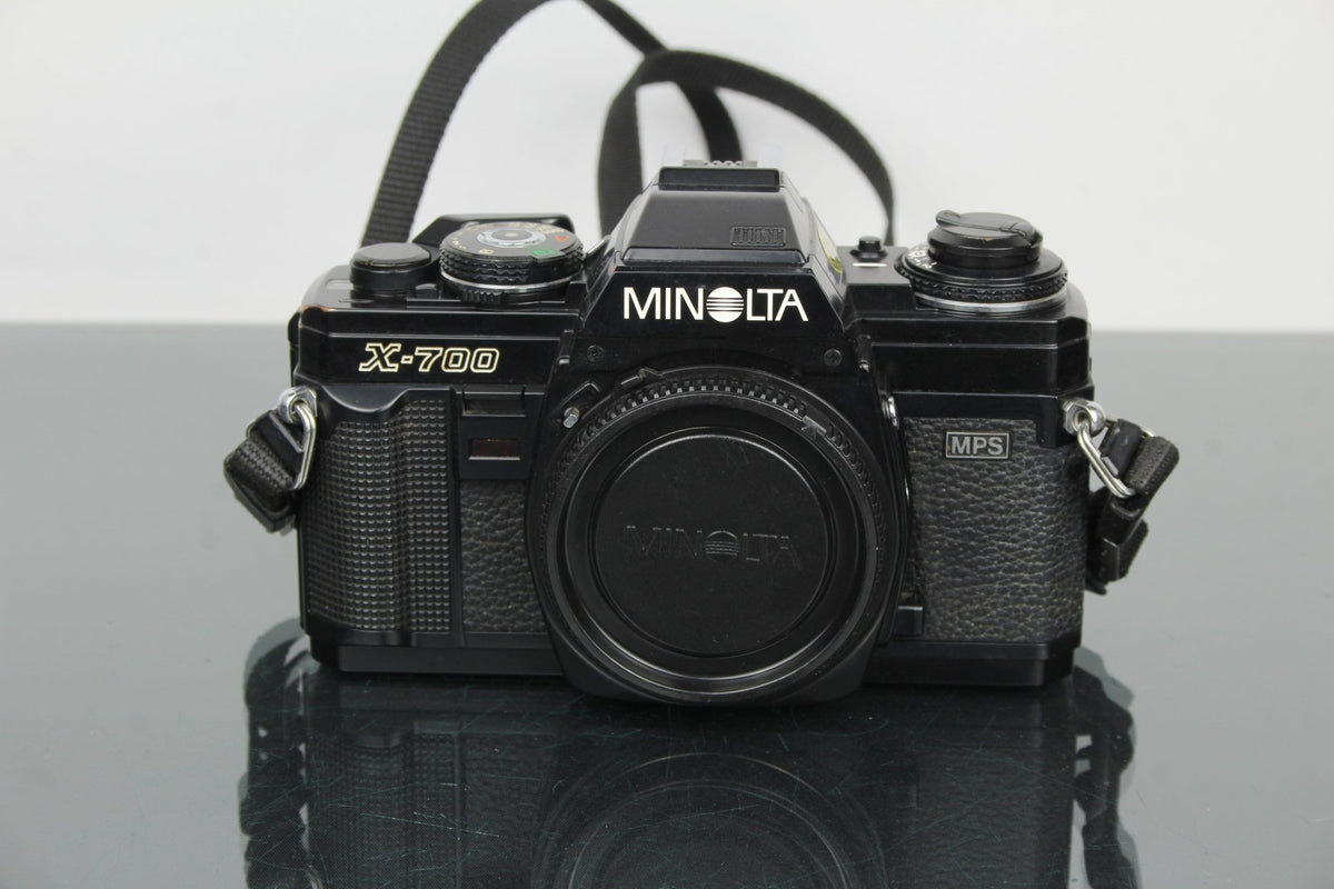 Minolta X - 700 - Dutch|Thrift