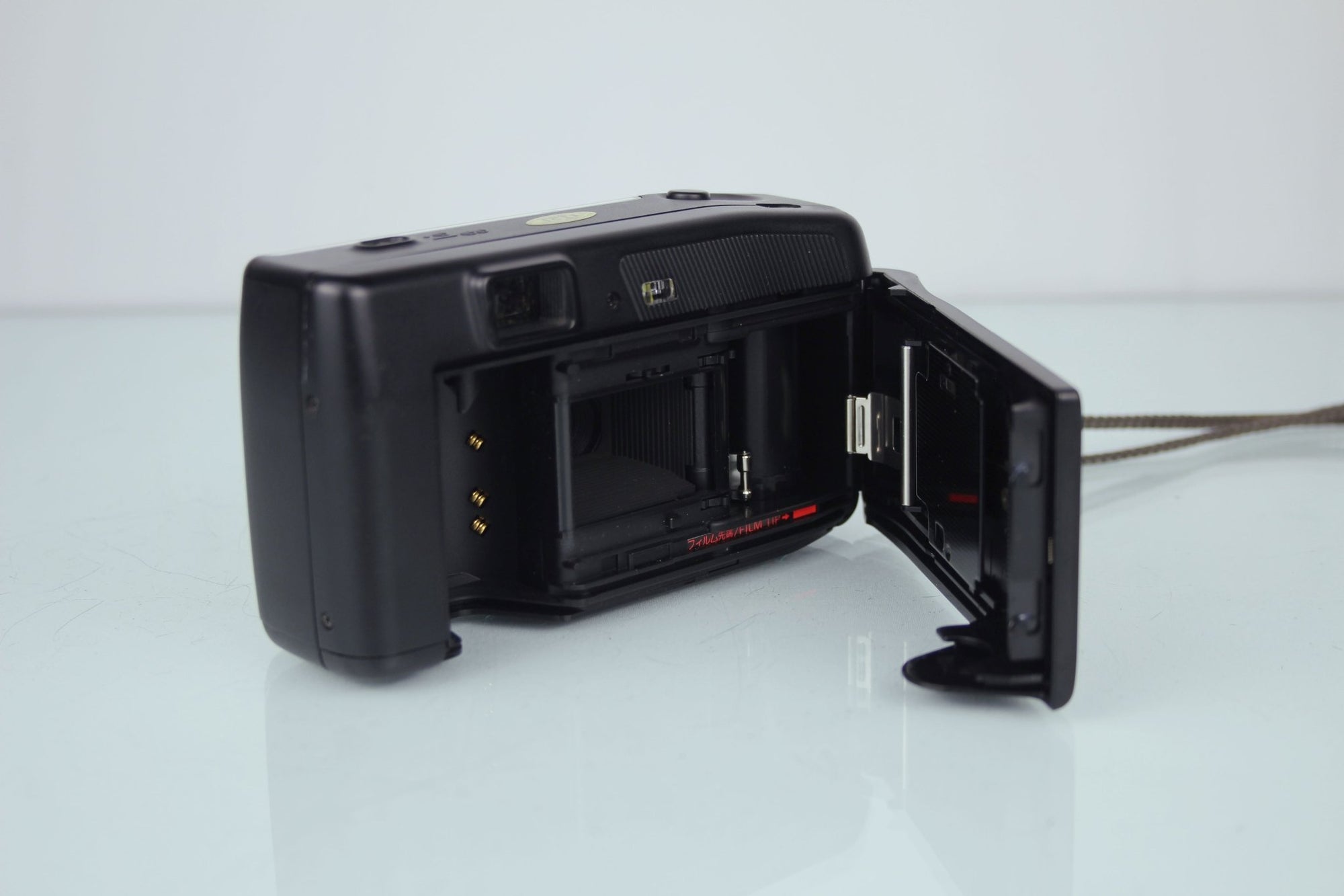 Nikon RF 2 - Dutch|Thrift