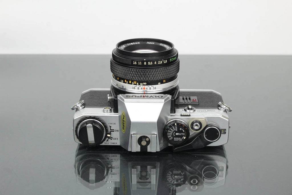 Olympus OM10 + Olympus 1:1.8 50mm lens - Dutch|Thrift