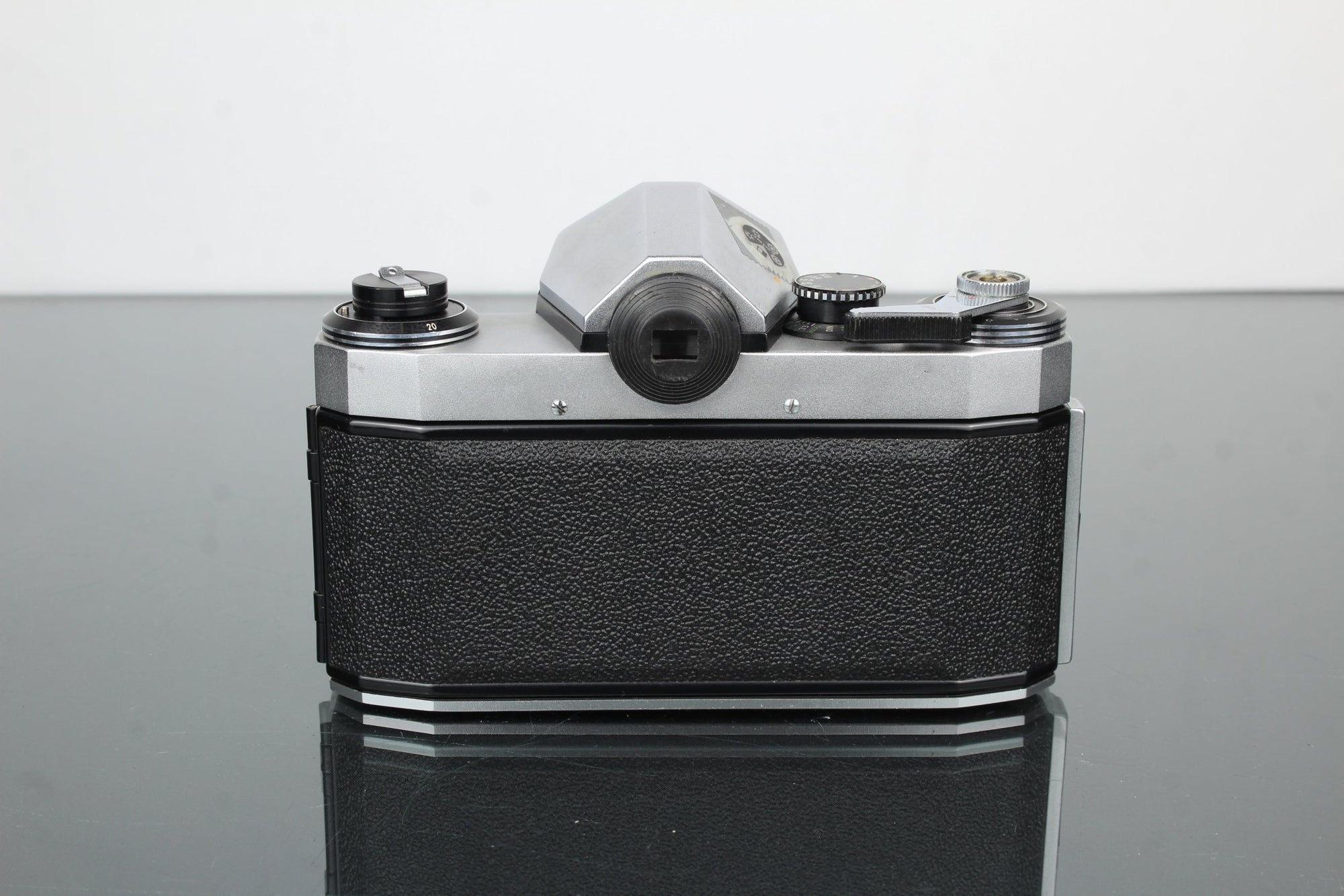 Pentor super tl + pentacon 50mm 1:1.8 - Dutch|Thrift