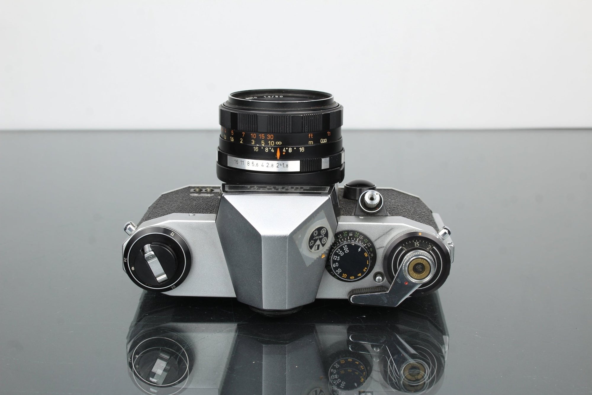Pentor super tl + pentacon 50mm 1:1.8 - Dutch|Thrift
