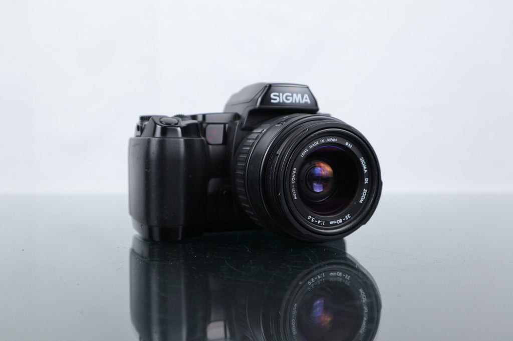 📷 Sigma SA - 300 | 35mm SLR Film Camera | Sigma DL Zoom 35 - 80mm 1:4 - 5.6 Lens - Dutch|Thrift