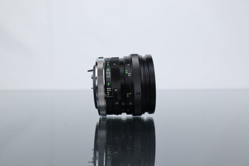 Sigma - Z 1:2.8 f=28mm Canon FD Mount - Dutch|Thrift