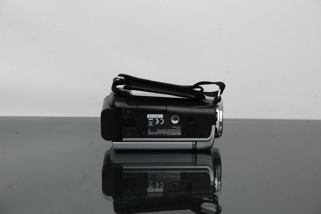 Sony DCR - SX30E Digital video camera - Dutch|Thrift
